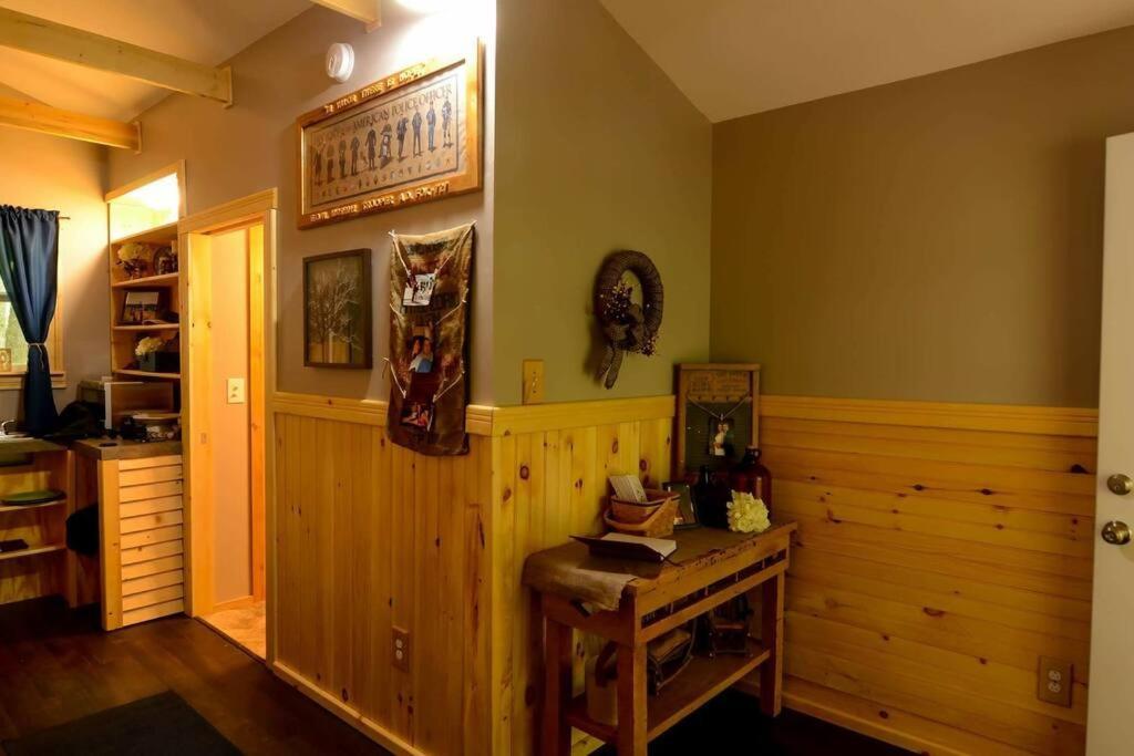 Villa Foxtail Orchards - The Fox Den Tazewell Esterno foto